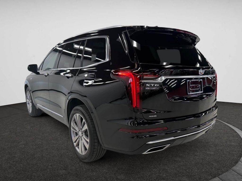 used 2024 Cadillac XT6 car, priced at $47,288