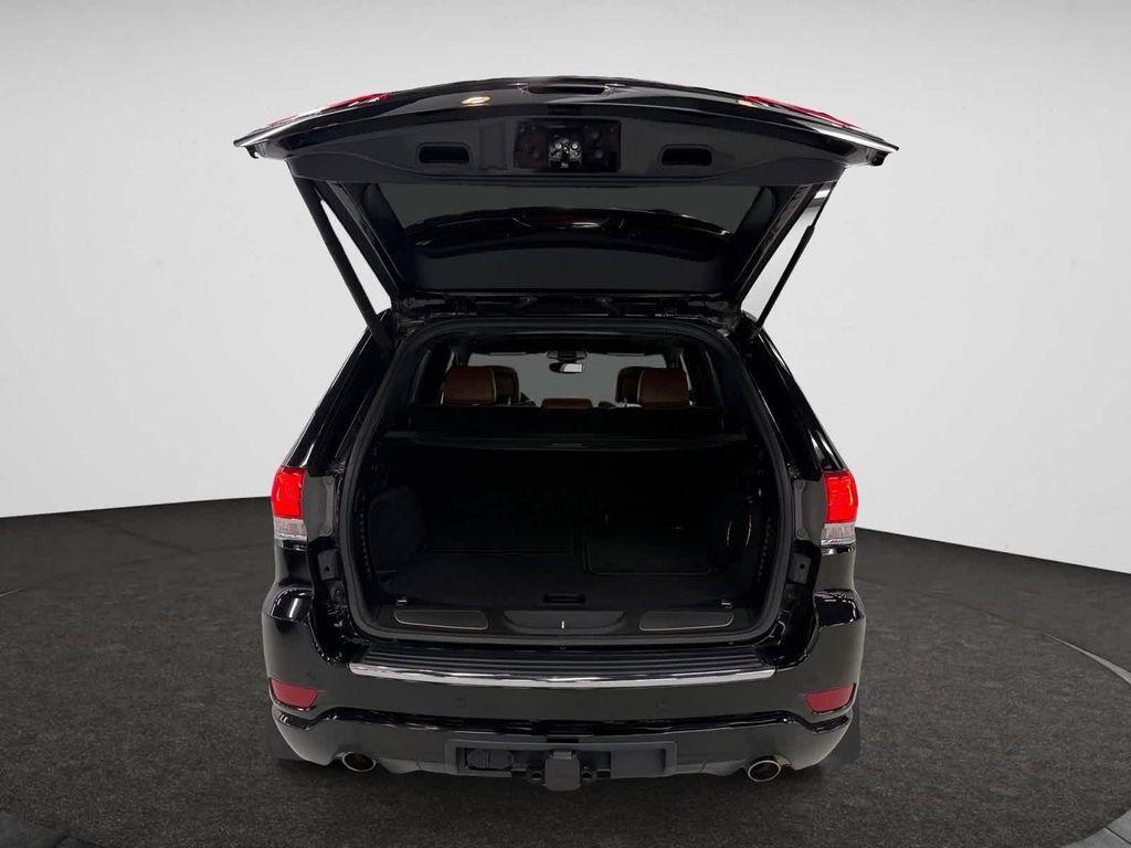 used 2020 Jeep Grand Cherokee car, priced at $26,288