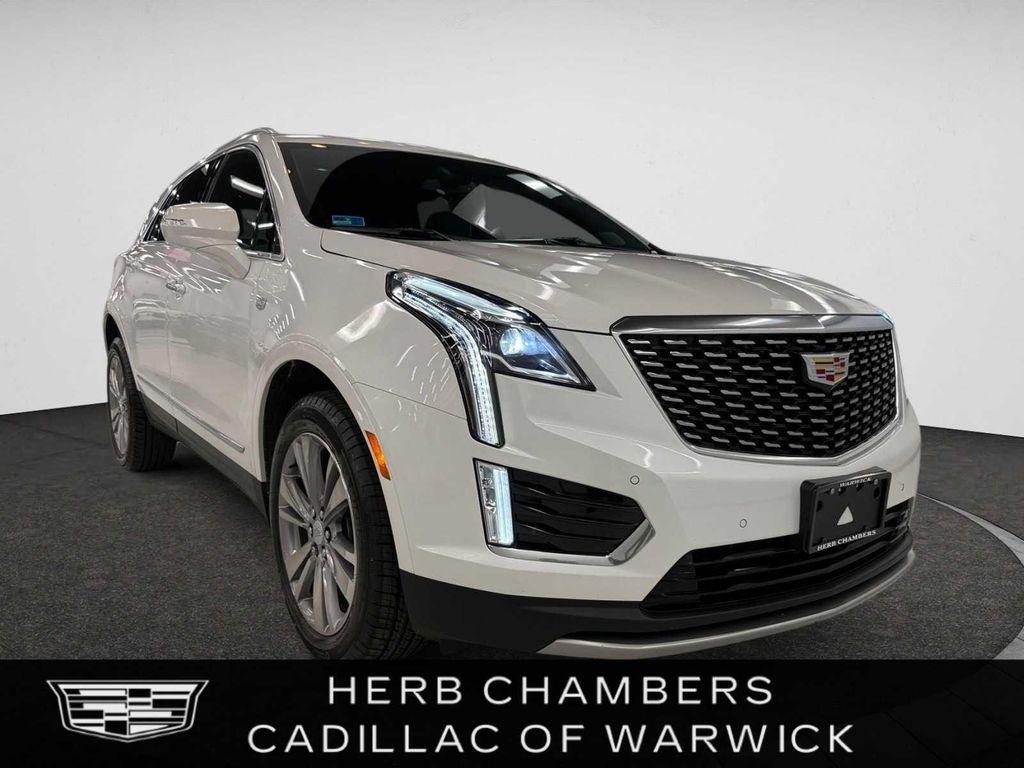 used 2023 Cadillac XT5 car, priced at $34,488