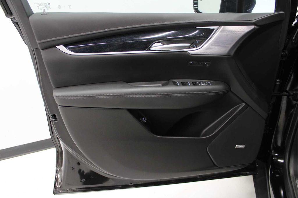 used 2024 Cadillac XT5 car, priced at $46,388