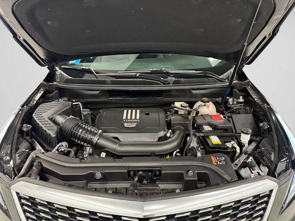 used 2024 Cadillac XT5 car, priced at $46,388