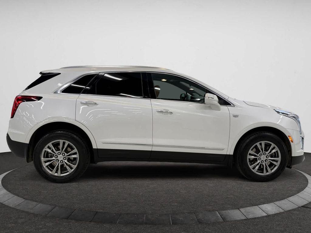 used 2022 Cadillac XT5 car, priced at $32,998