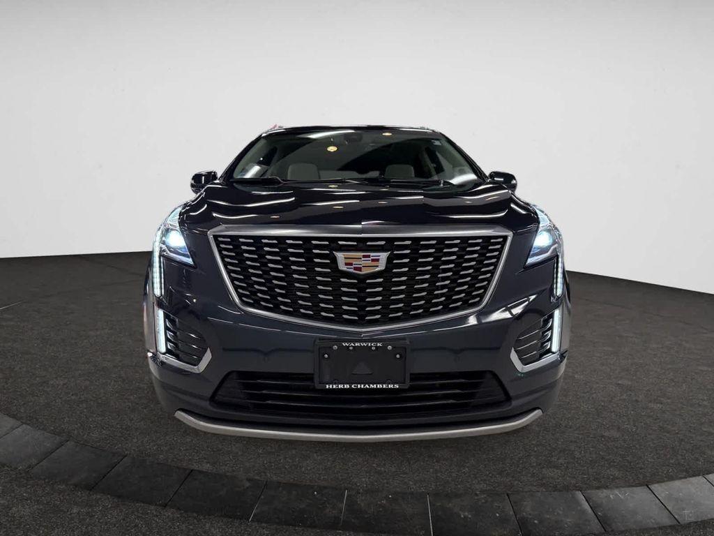 used 2023 Cadillac XT5 car, priced at $33,988