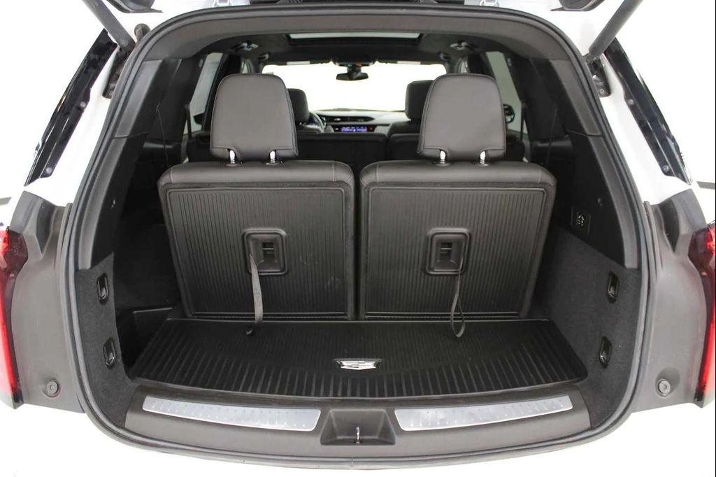 used 2024 Cadillac XT6 car, priced at $40,688