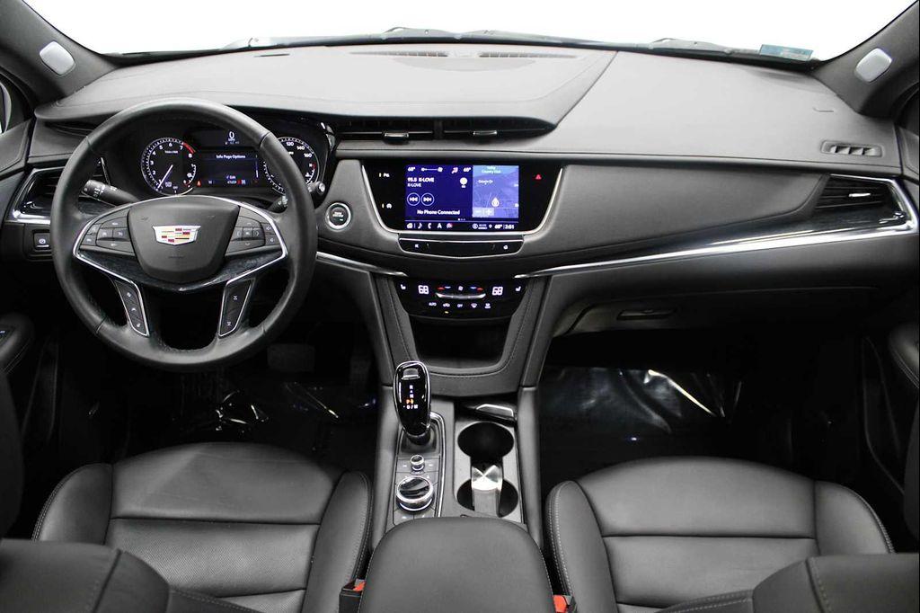 used 2023 Cadillac XT5 car, priced at $34,998