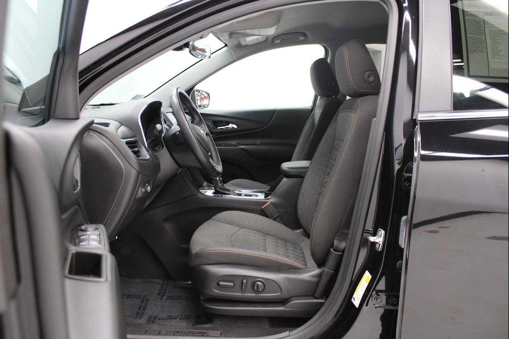 used 2024 Chevrolet Equinox car, priced at $22,998
