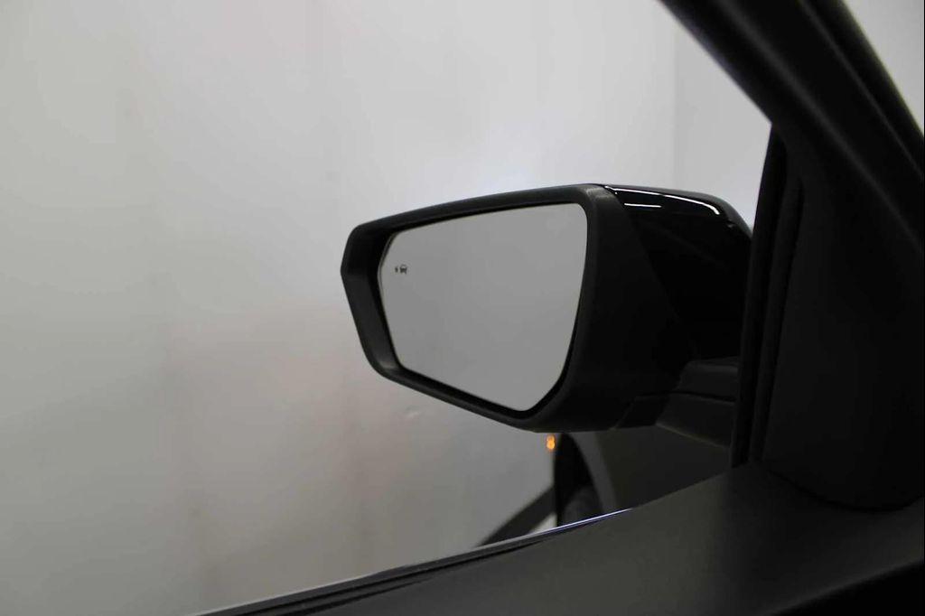 used 2024 Chevrolet Equinox car, priced at $22,998