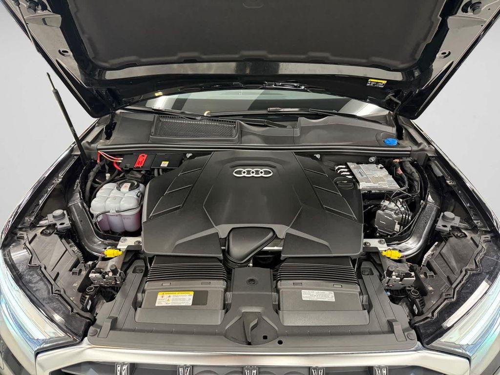 used 2025 Audi Q7 car, priced at $59,988