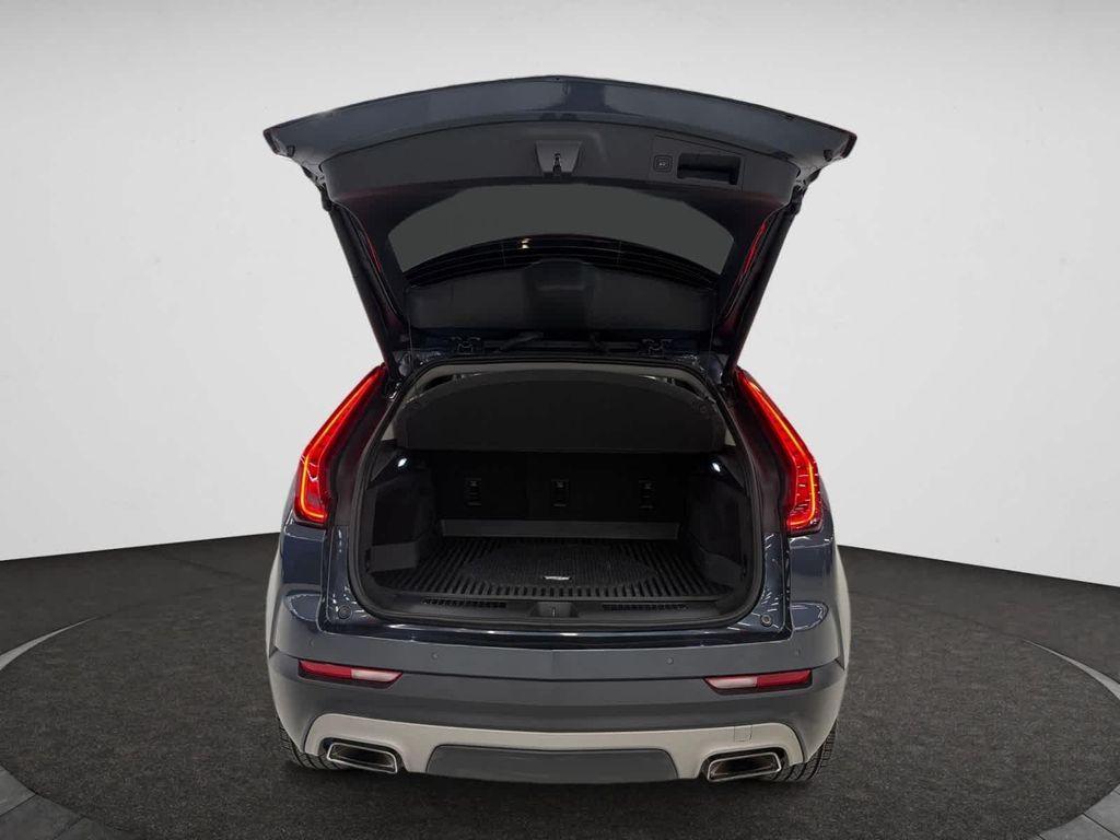 used 2020 Cadillac XT4 car, priced at $21,698