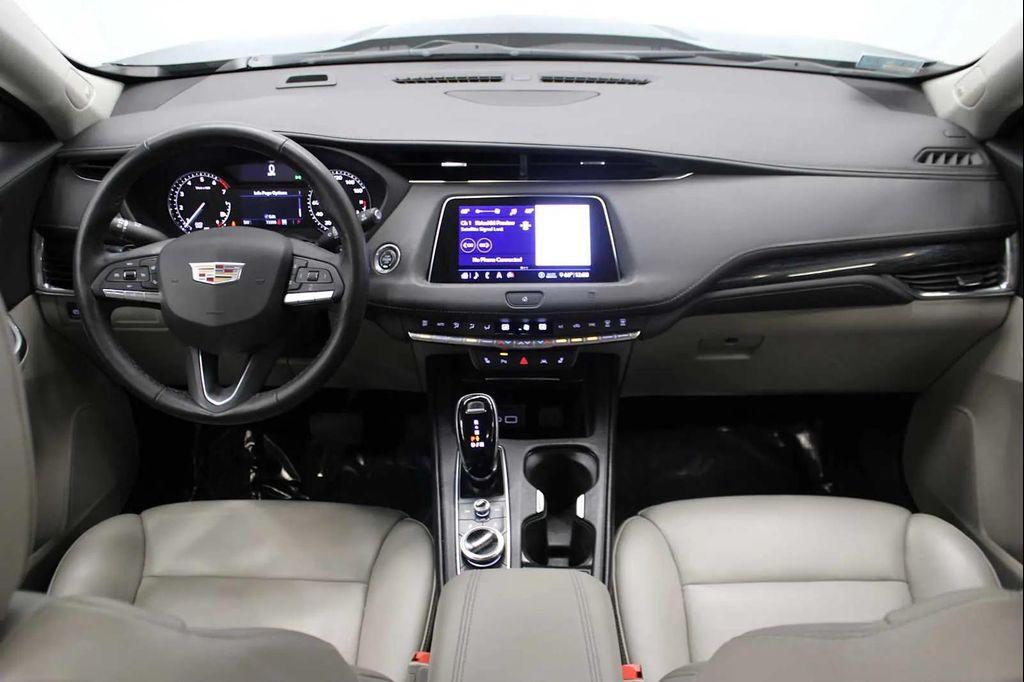 used 2020 Cadillac XT4 car, priced at $21,698