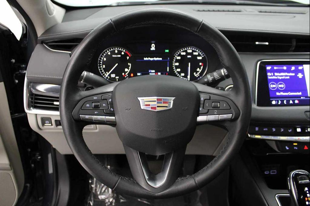 used 2020 Cadillac XT4 car, priced at $21,698