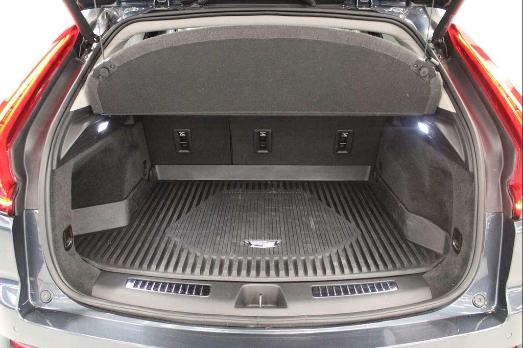 used 2020 Cadillac XT4 car, priced at $21,698