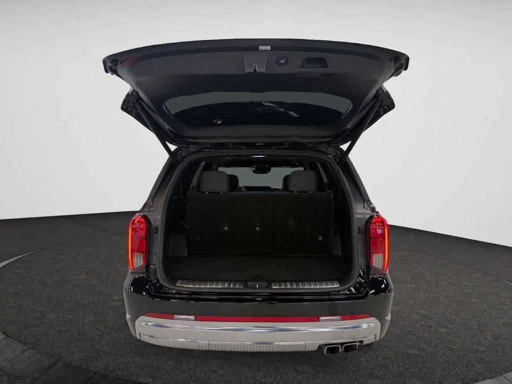 used 2023 Hyundai Palisade car, priced at $37,798