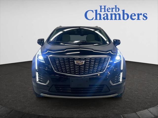 used 2021 Cadillac XT5 car, priced at $35,998