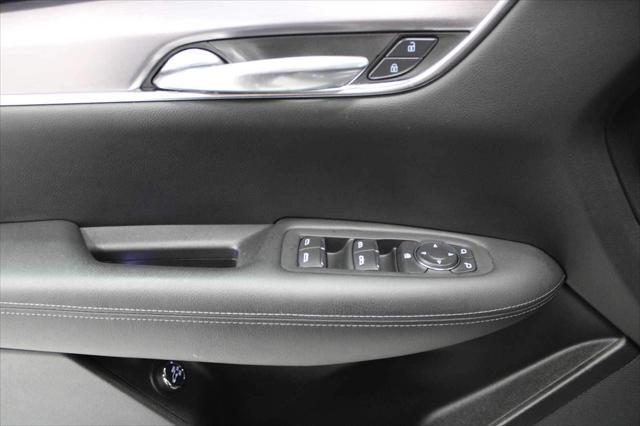 used 2021 Cadillac XT5 car, priced at $26,998
