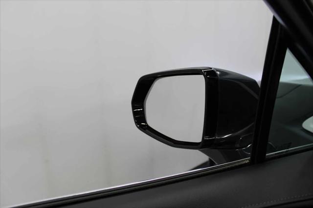 used 2021 Cadillac XT5 car, priced at $26,998