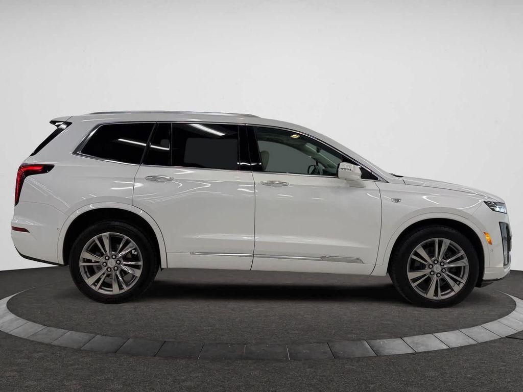 used 2023 Cadillac XT6 car, priced at $37,588