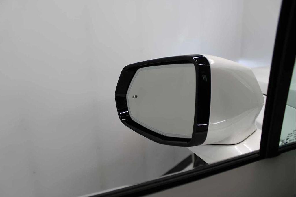used 2023 Cadillac XT6 car, priced at $37,588