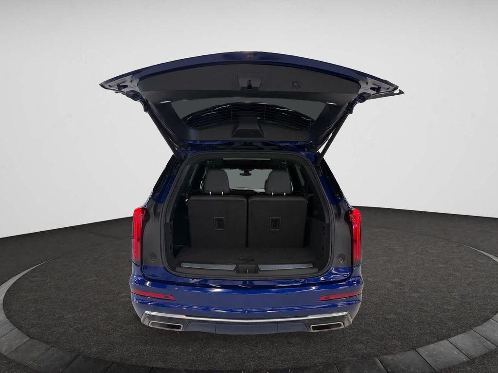 used 2024 Cadillac XT6 car, priced at $43,688