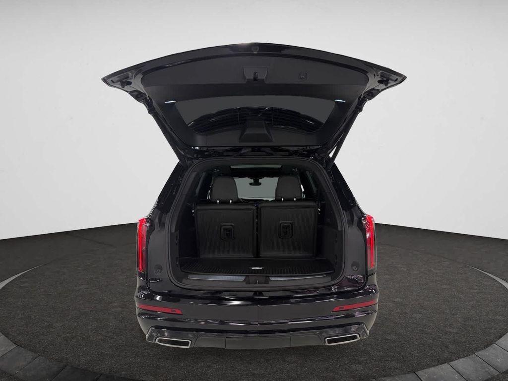 used 2024 Cadillac XT6 car, priced at $48,998