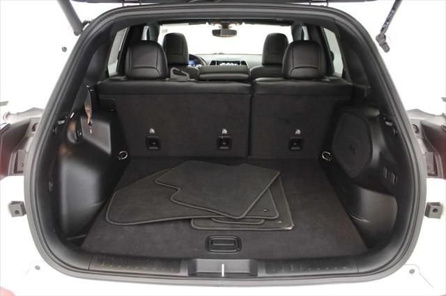used 2020 Jeep Cherokee car, priced at $24,988