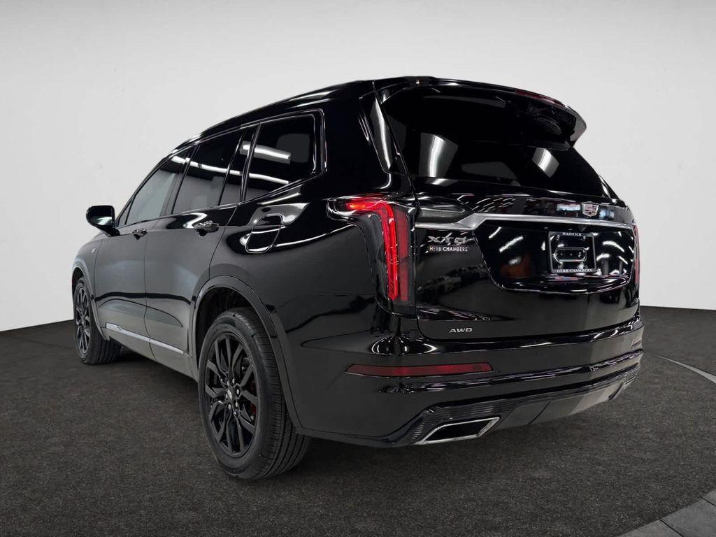 used 2021 Cadillac XT6 car, priced at $32,498