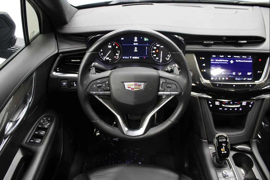 used 2021 Cadillac XT6 car, priced at $32,498