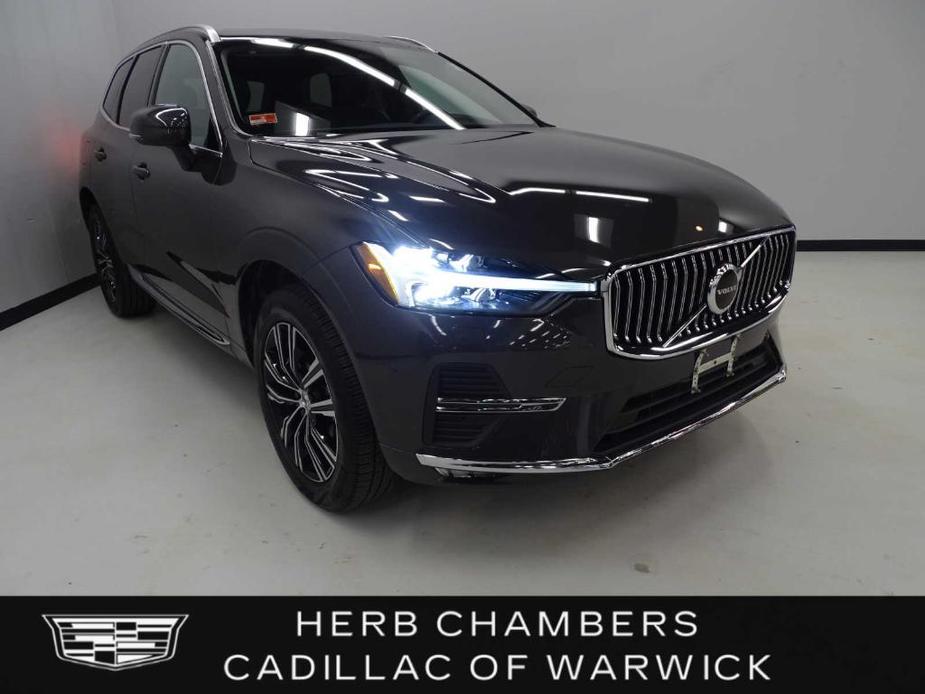 used 2022 Volvo XC60 car, priced at $39,998