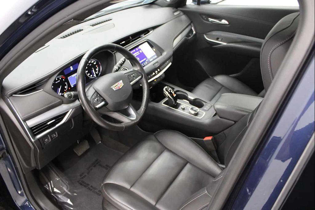 used 2021 Cadillac XT4 car, priced at $28,488