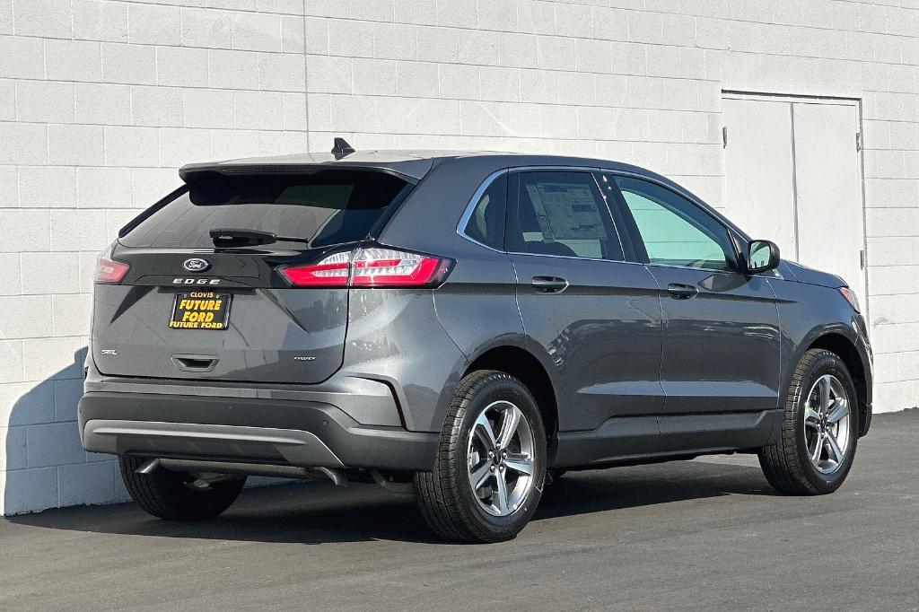 new 2024 Ford Edge car, priced at $37,554