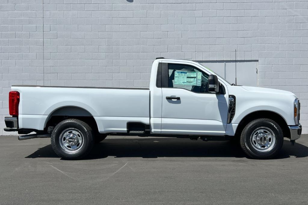 new 2024 Ford F-250 car, priced at $52,185