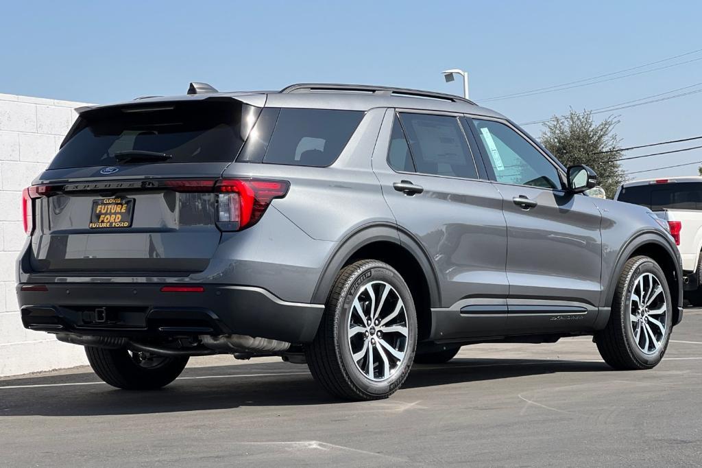 new 2025 Ford Explorer car, priced at $48,605