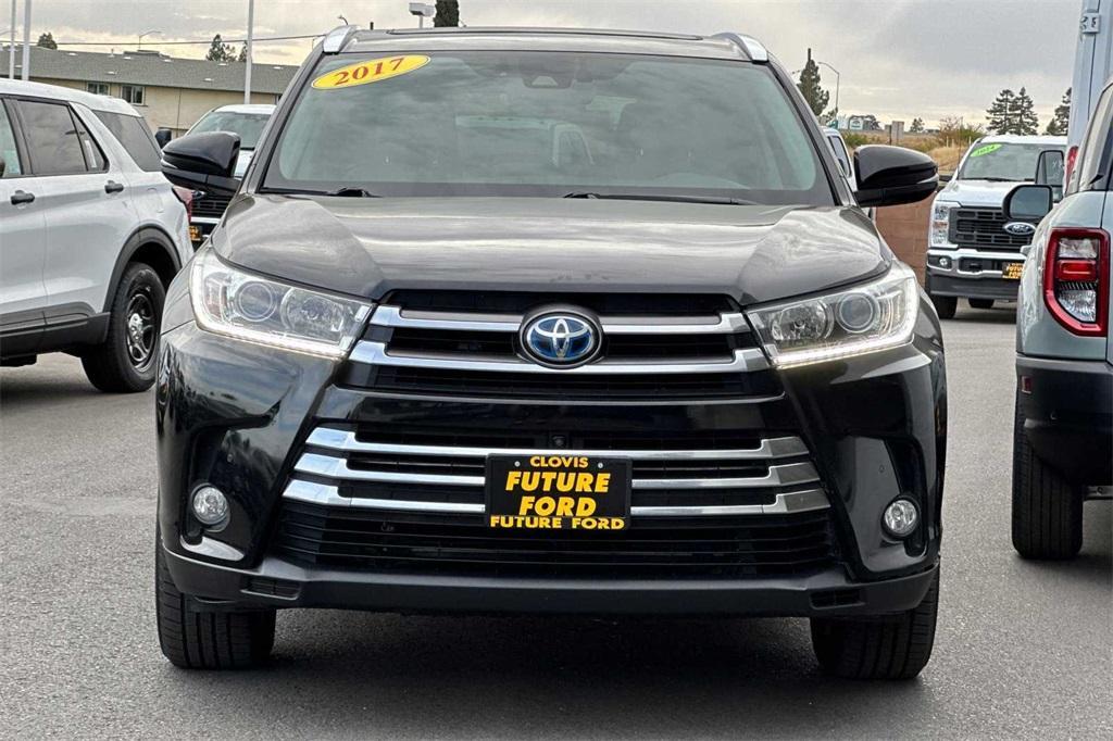 used 2017 Toyota Highlander Hybrid car, priced at $25,978