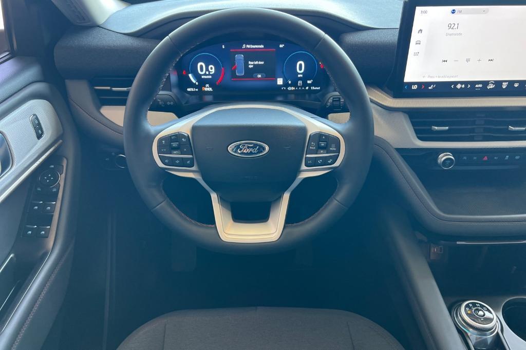 new 2025 Ford Explorer car, priced at $41,450