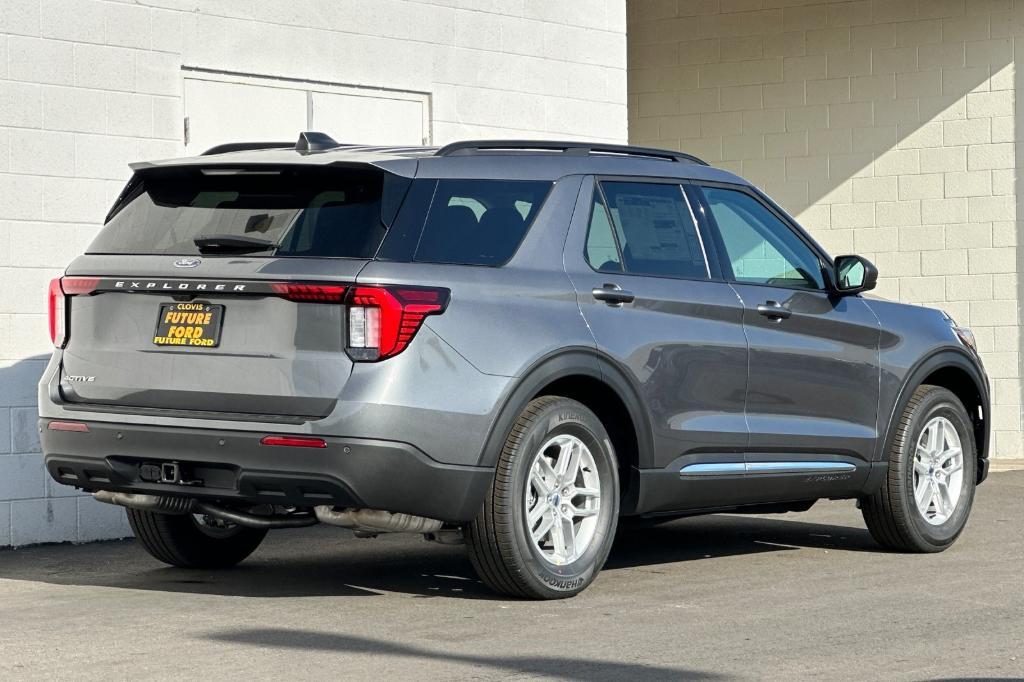 new 2025 Ford Explorer car, priced at $47,945