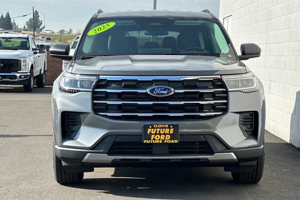 new 2025 Ford Explorer car, priced at $47,945