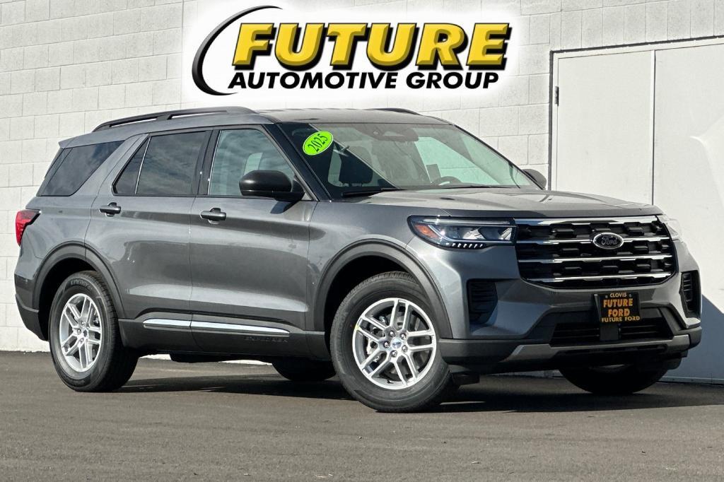 new 2025 Ford Explorer car, priced at $47,945