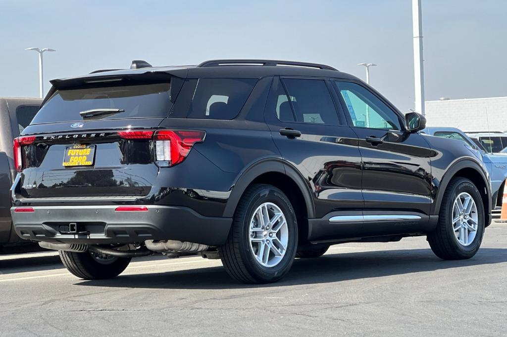 new 2025 Ford Explorer car, priced at $48,345