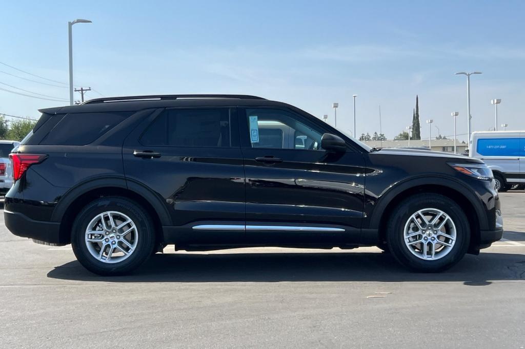 new 2025 Ford Explorer car, priced at $48,345