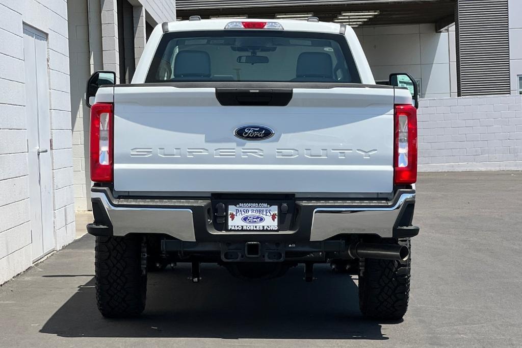 new 2024 Ford F-250 car, priced at $58,280