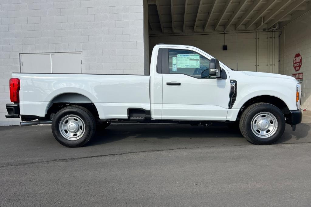 new 2024 Ford F-350 car, priced at $53,090