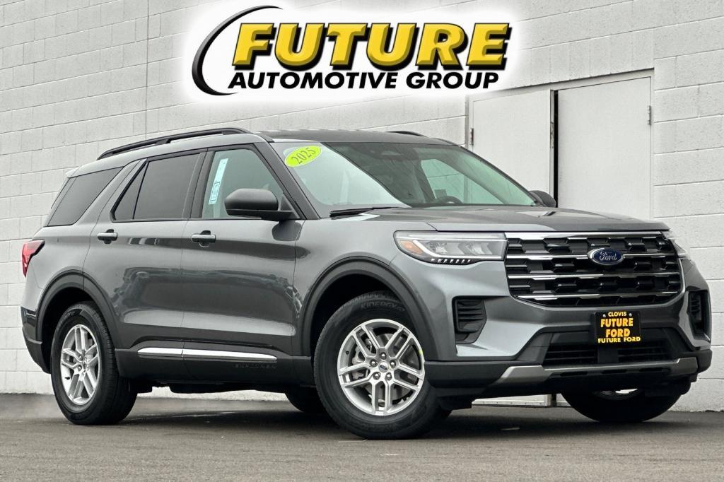 new 2025 Ford Explorer car, priced at $48,445