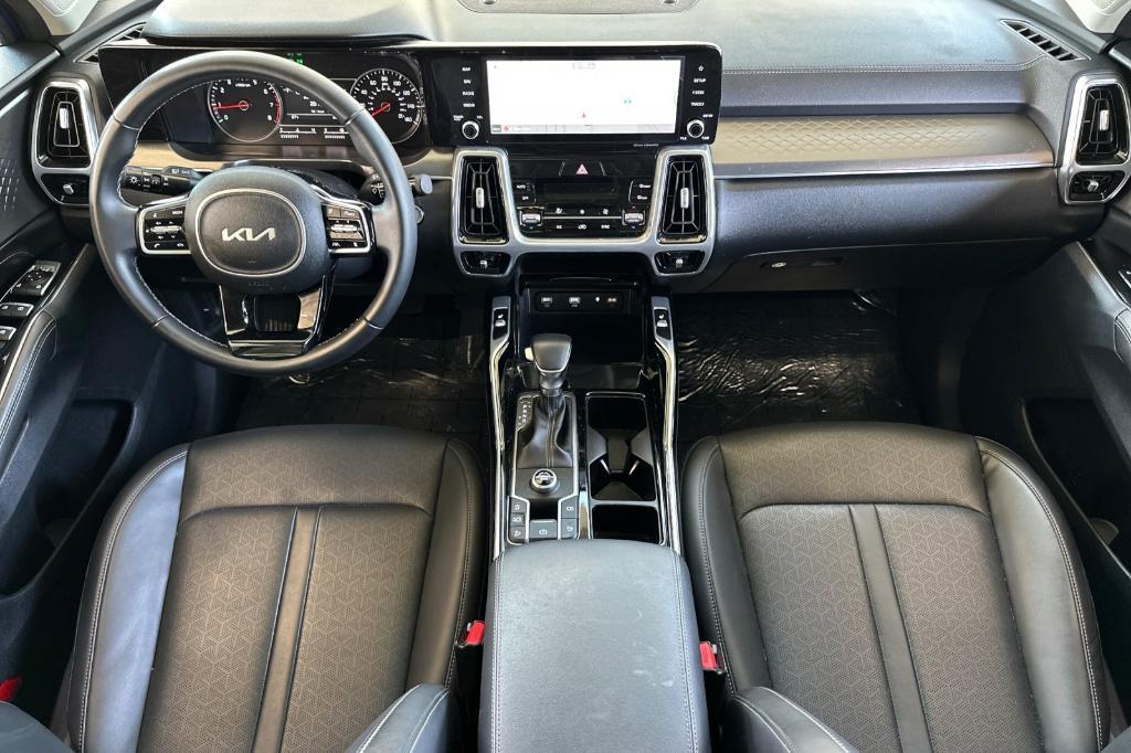 used 2022 Kia Sorento car, priced at $31,951