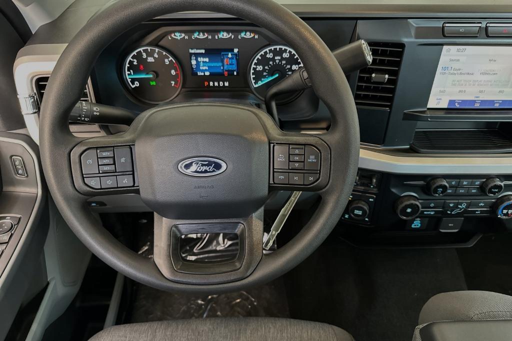 new 2024 Ford F-250 car, priced at $65,895