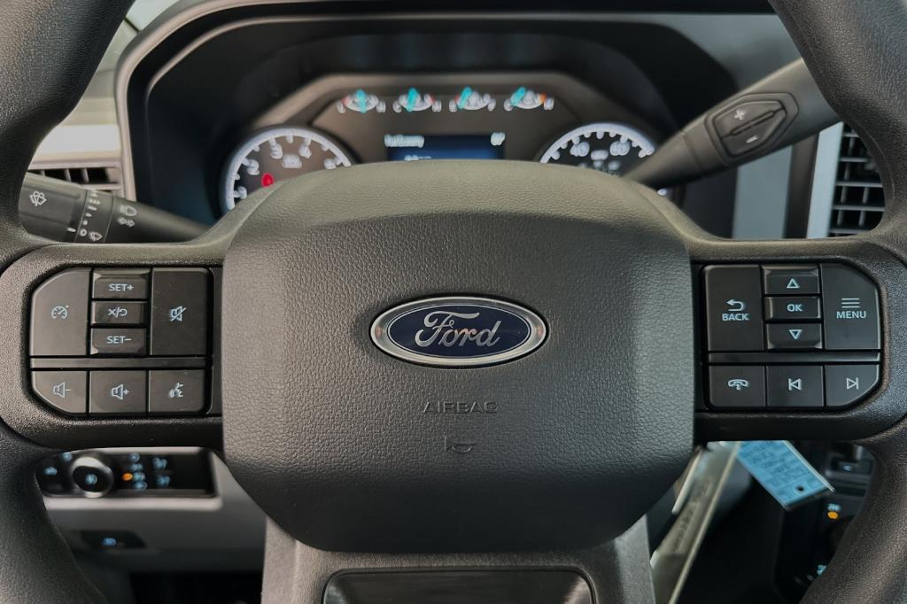 new 2024 Ford F-250 car, priced at $65,895