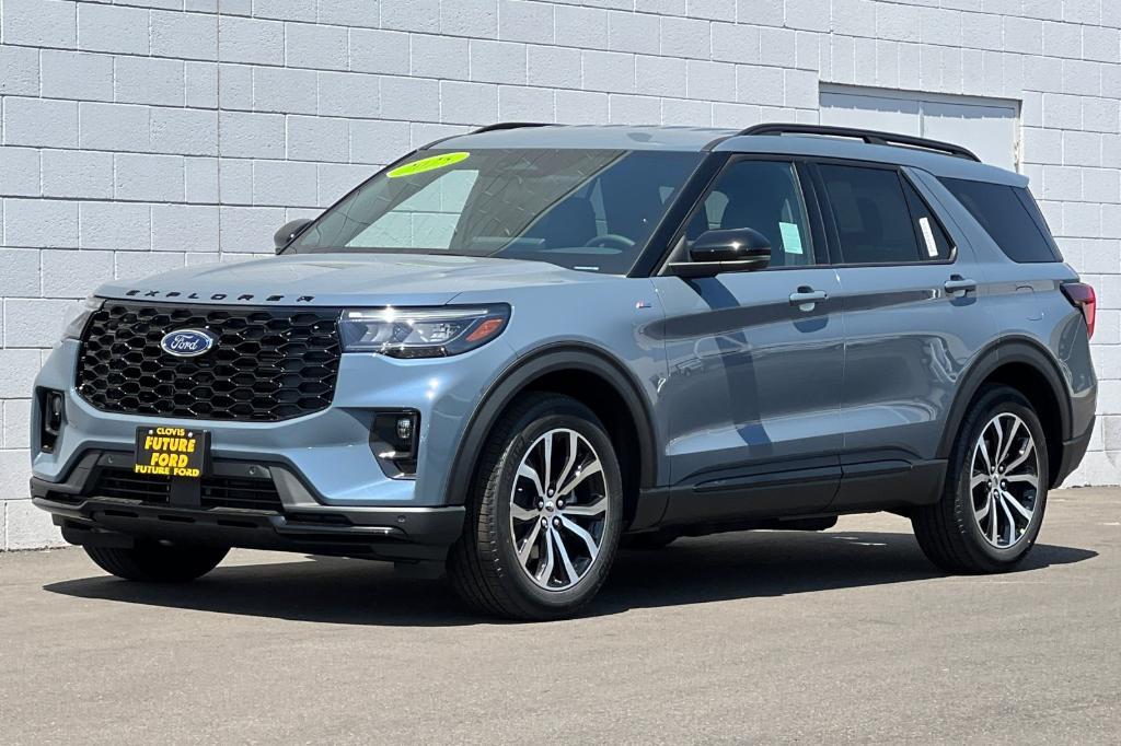 new 2025 Ford Explorer car, priced at $55,080
