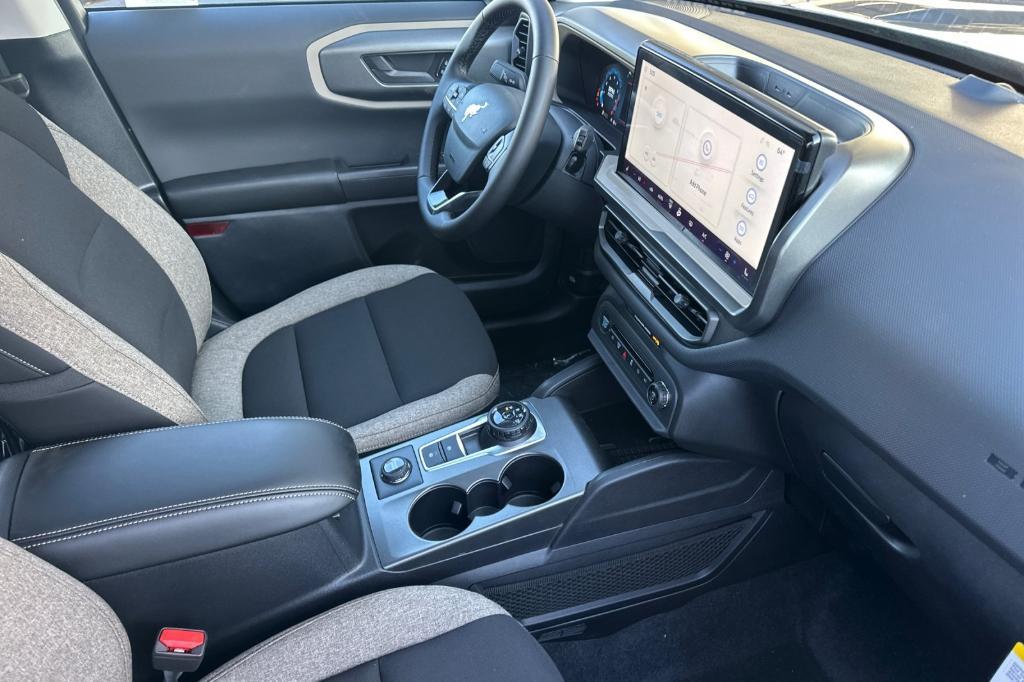 new 2025 Ford Bronco Sport car, priced at $40,980