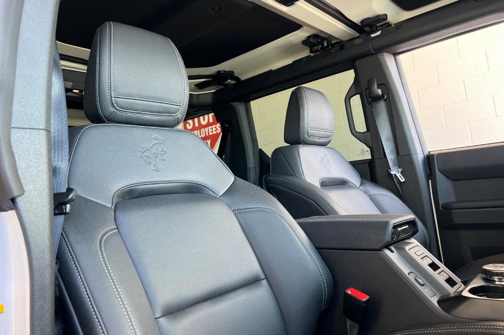 new 2025 Ford Bronco car, priced at $45,622