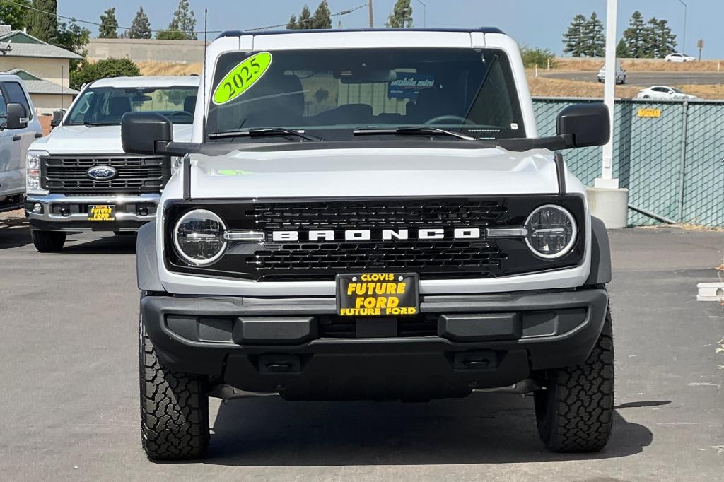 new 2025 Ford Bronco car, priced at $45,622