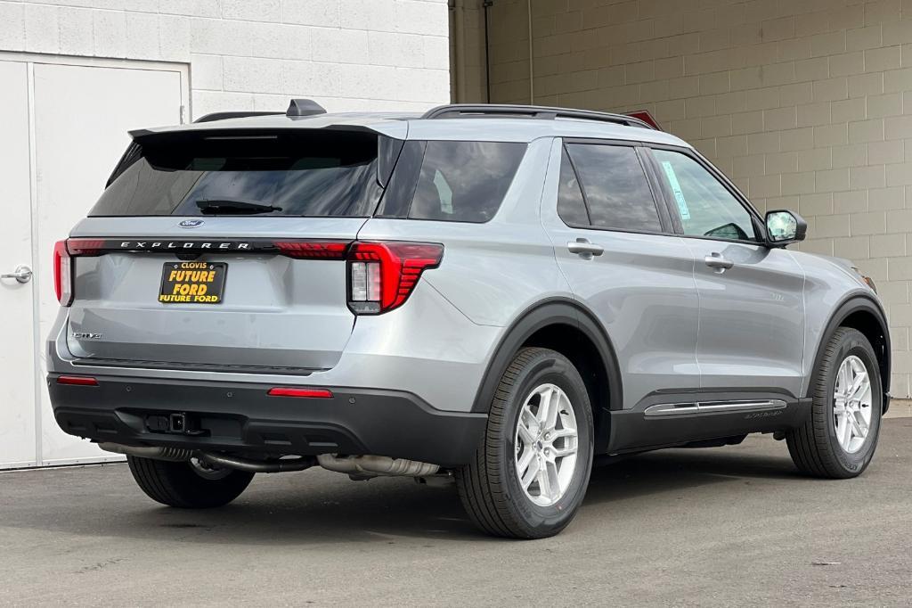 new 2025 Ford Explorer car, priced at $48,345